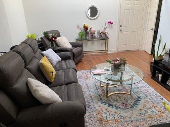 711 W Broad St #302