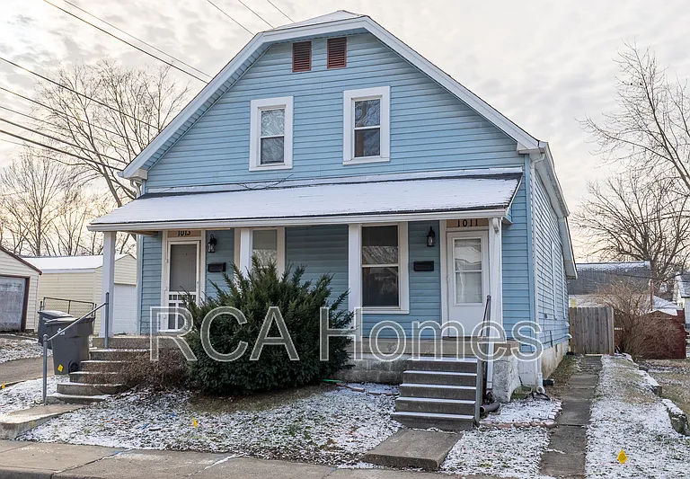 1011 E Legrande Ave #E — Photo 1