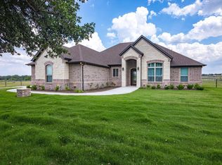 1032 Paradise Pkwy, Poolville, TX 76487