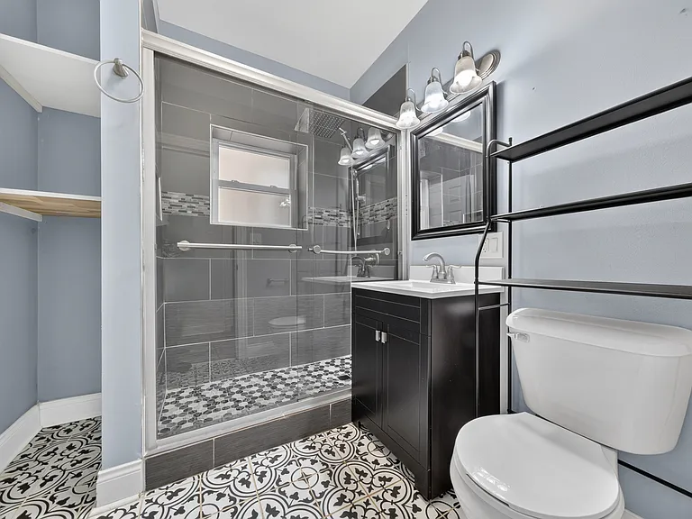 1234 S 49th Ave #1 — Photo 11