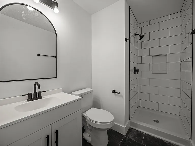 635 Myrtlewood Cir — Photo 14