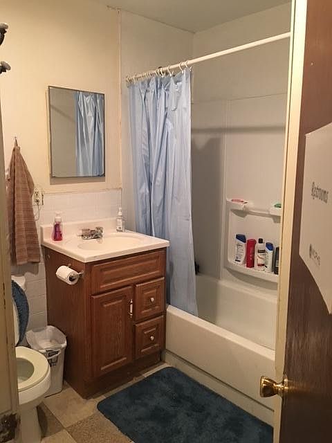2nd image of 1578 Tremont St Ste 1