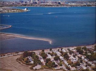 17 Essex St, Quincy, MA 02171