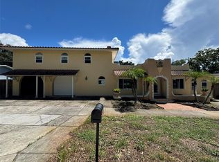 30 Kreamer Ave, Tarpon Springs, FL 34689