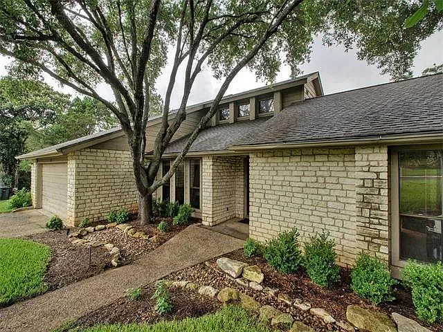 Front2 - 5310 Marsh Creek Dr