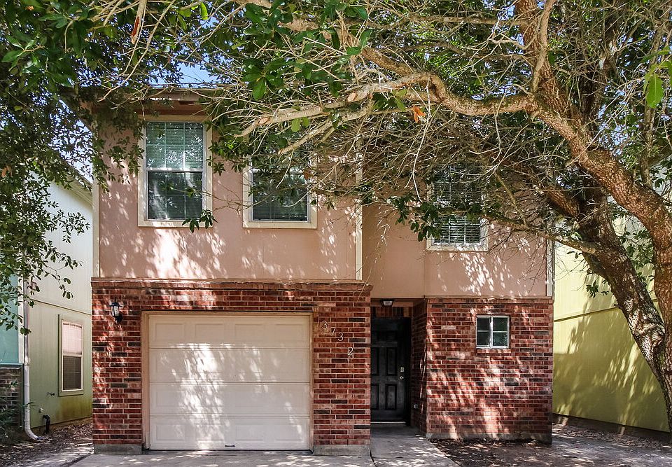 1st image of 13732 W Cancun Dr