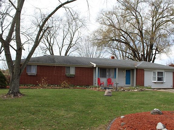 2nd image of 1106 N County Road 900 E