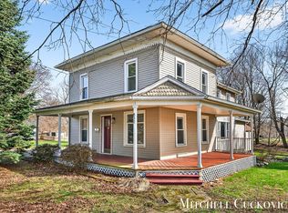 832 E Michigan Ave, Marshall, MI 49068