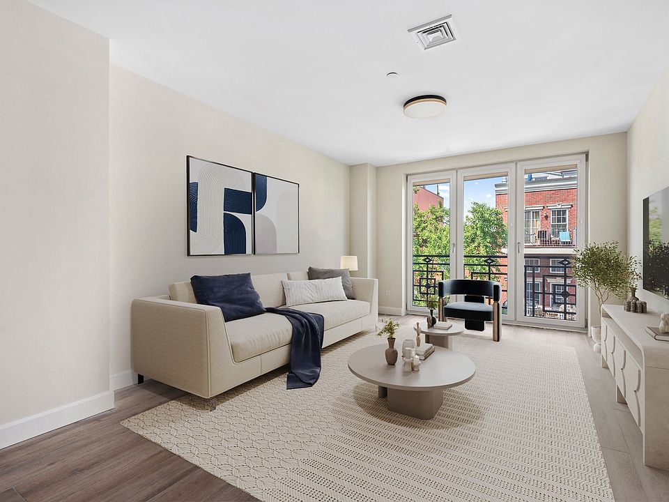 1st image of 217 Eckford St #402