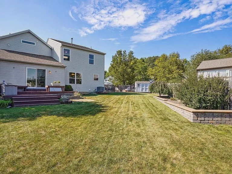 9126 Ellersly Dr — Photo 15