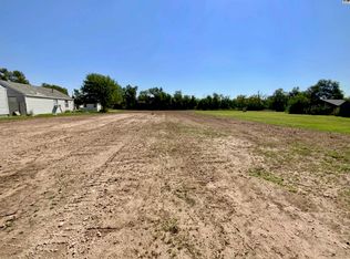 1428 N Harding St, Hutchinson, KS 67501