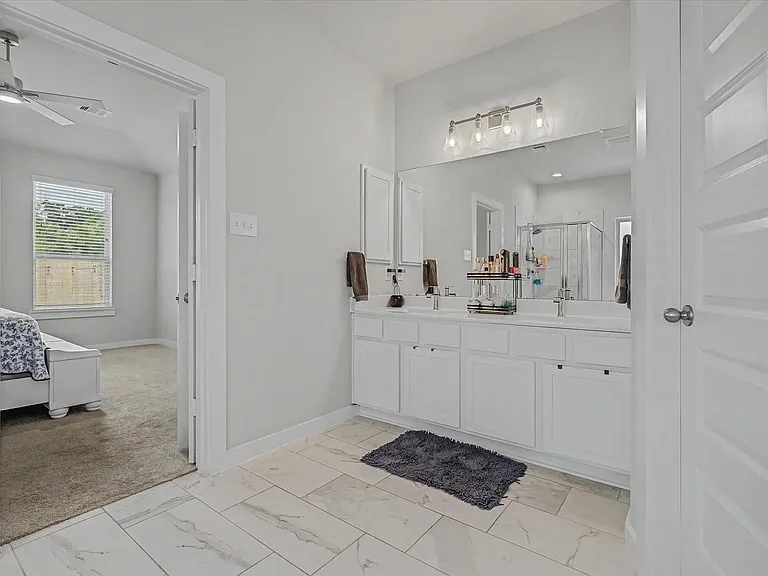 18307 Windy Knoll Way — Photo 17
