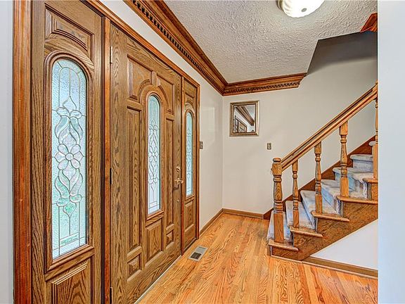 2nd image of 5301 Glen Stewart Way