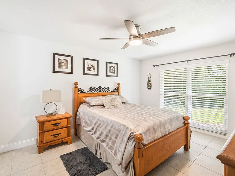 314 Knottwood Ct — Photo 13
