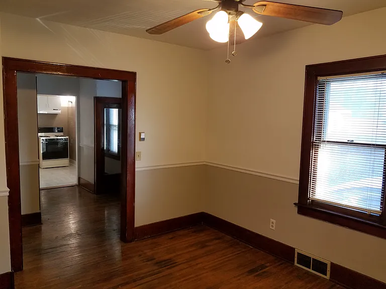 114 Roser St #1 — Photo 4