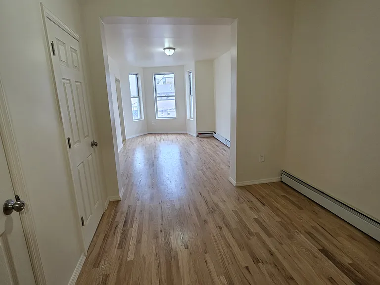 804 E 169th St #3 — Photo 6