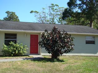 299 Silver Oak Rd NE, Palm Bay, FL 32907