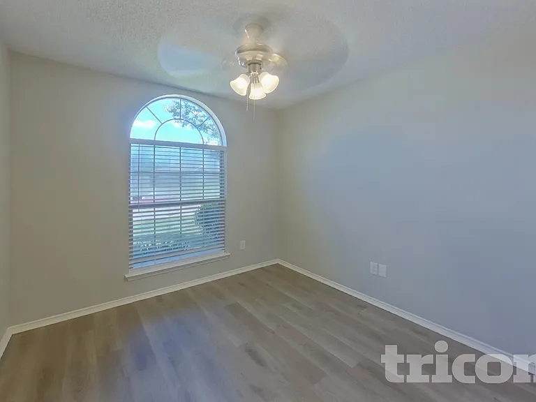 12212 Rolling Ridge Dr — Photo 12