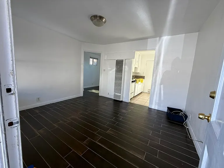 9723 Belmont St #9723-1/4 — Photo 3