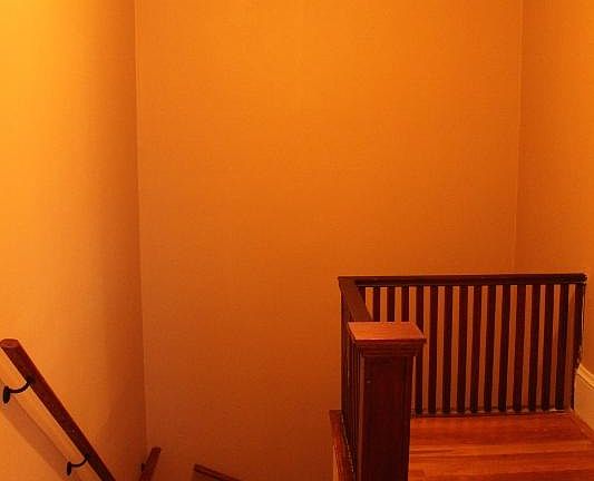 stair to front entrance