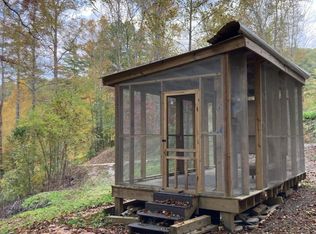 81 Mincey Rd, Franklin, NC 28734