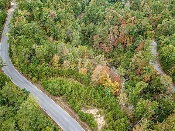 3rd image of 69 Smoky Cove Rd