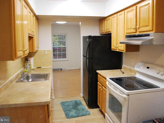 2nd image of 14652 Keeneland Cir