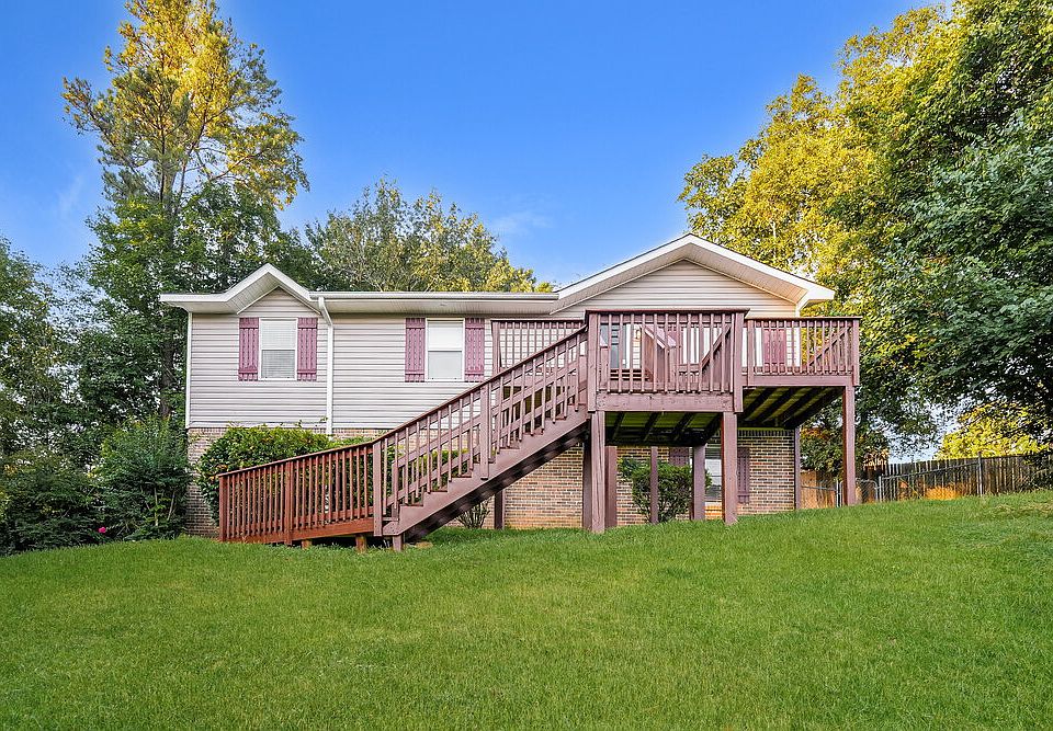 1st image of 108 Spring Glade Cir