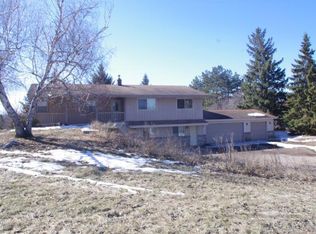 11021 Blossom Rd, Eden Prairie, MN 55347