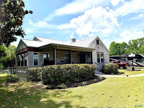 3rd image of 1080 Garmon Rd