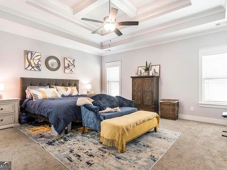 306 Rustic Live Oak Trl — Photo 18