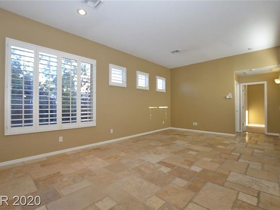 5th image of 96 Emerald Dunes Cir