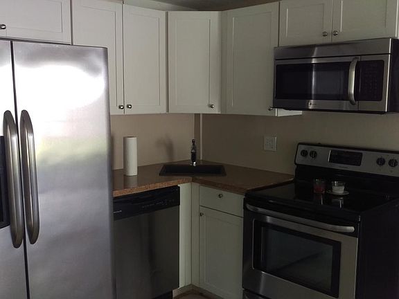 4th image of 2049 Couver Dr