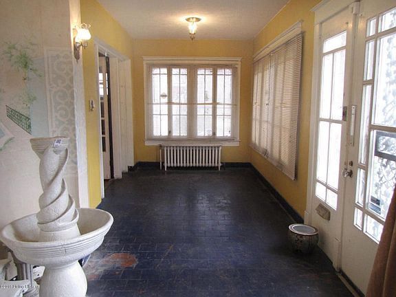 4-Front porch