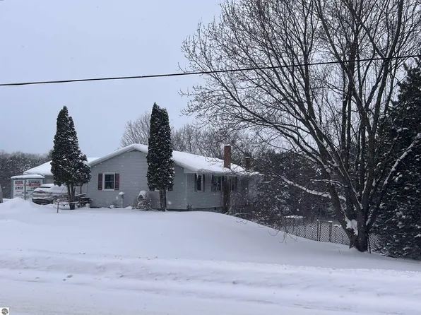 3935 E Long Lake Rd, Traverse City, MI 49685