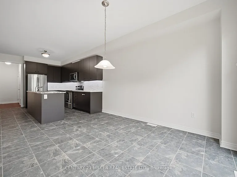 2455 Village Cmn — Photo 13