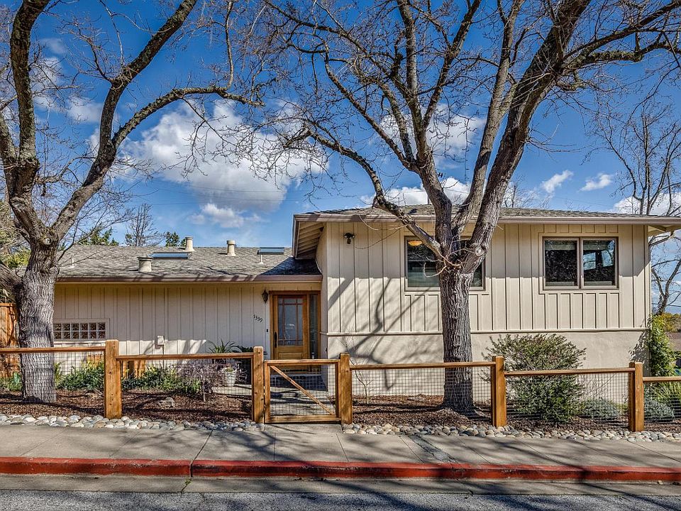 1st image of 1339 Recreation Way