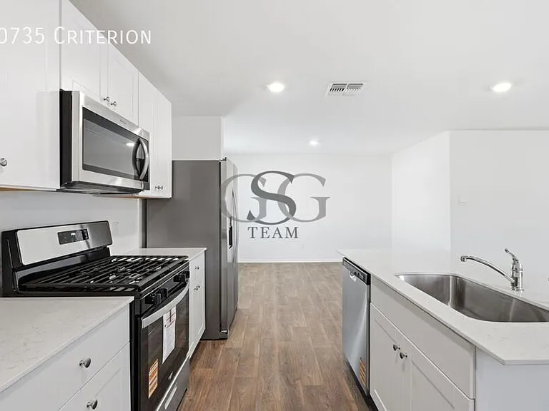 10735 Criterion — Photo 8