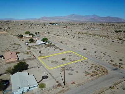 2496 Shore Jewel Ave, Thermal, CA, 92274
