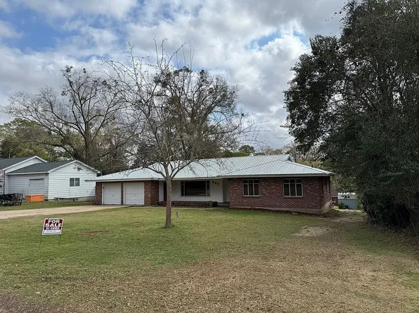 207 Alpine St, Chickasaw, AL 36611