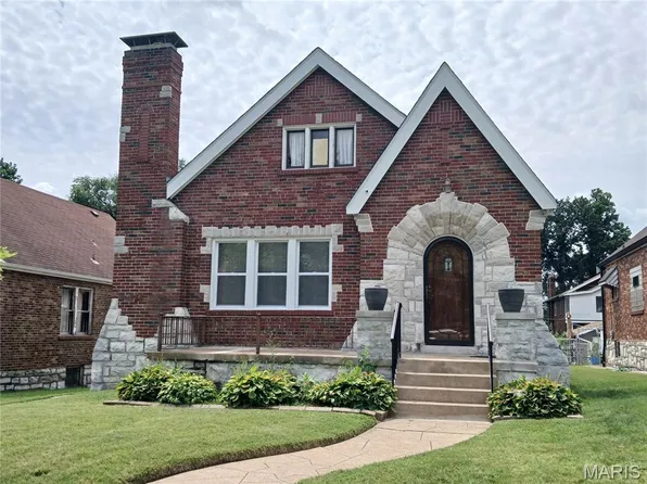 1620 Grape Ave, Saint Louis, MO 63147