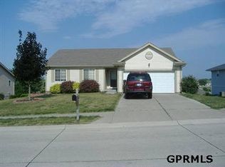 503 Winterburn Rd, Elkhorn, NE 68022