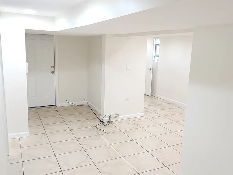 3810 W Irving Park Rd #G — Photo 7