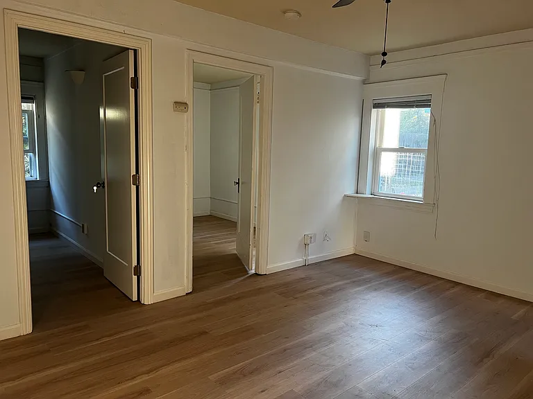 548 Vera Ave — Photo 4