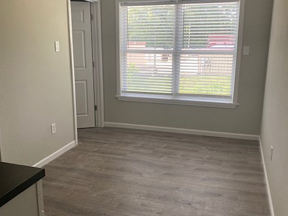 4th image of 4222 W Bethany Dr
