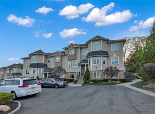 45 Bluefield Dr UNIT 102, Spring Valley, NY 10977