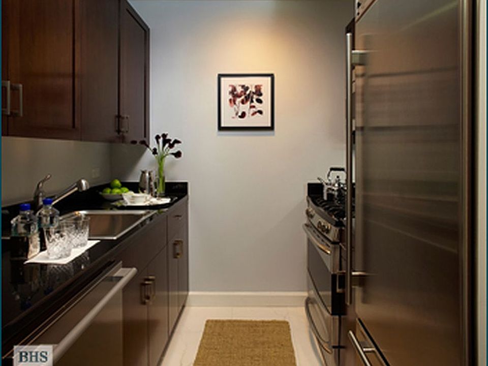 1st image of 1 Central Park N #514