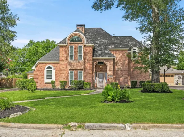 19930 Hickory Wind Dr, Humble, TX 77346