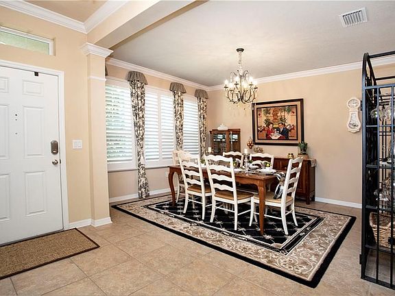 5th image of 3518 Brook Crossing Dr