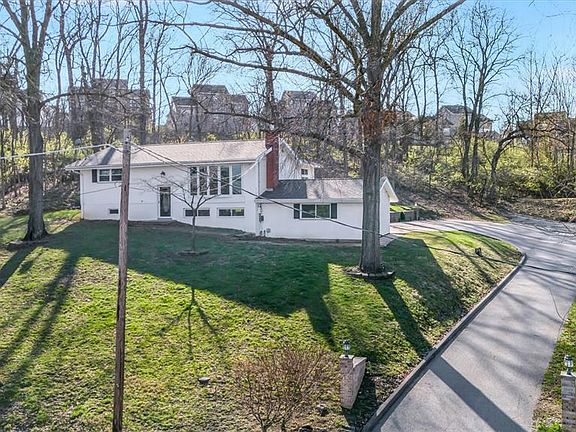 2nd image of 2929 Tenbrook Rd